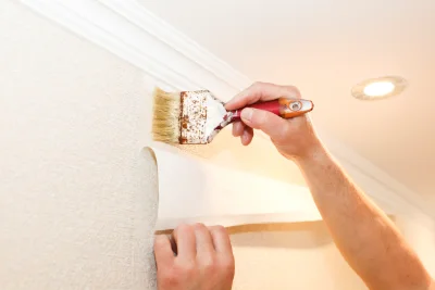 Pose de papier peint à Hinges — revêtements muraux et toiles de verre